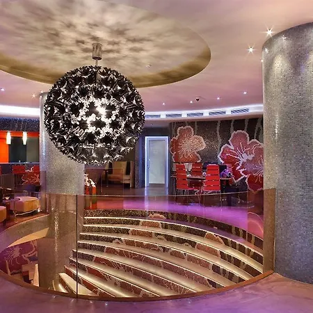 Ξενοδοχείο Les Fleurs Boutique 4*